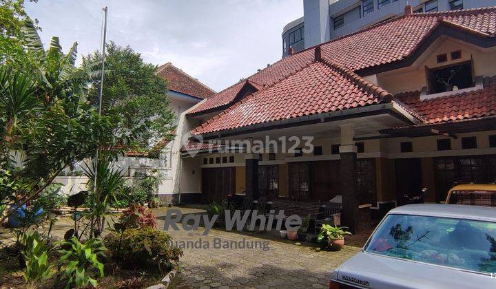 Rumah di sayap Dago area favorit kota Bandung  2