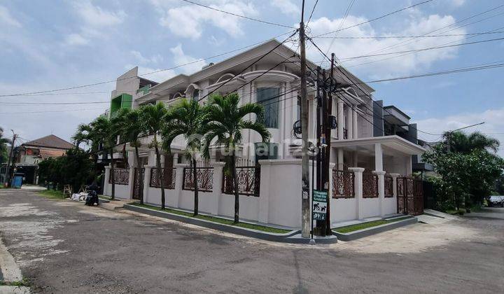 Rumah Bagus 2 Lantai Taman Kopo Indah 3 Bandung 1