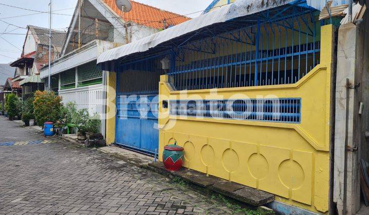 RUMAH DEKAT KAMPUS WM DI SURABAYA TIMUR 1