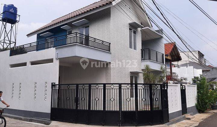 Rumah Hook Dalam Kompleks Pejaten Barat Full Security Akses Mudah 2