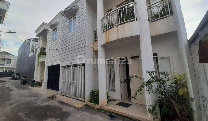 Rumah Bagus Full Furnished Hook Siap Huni Dekat Lenteng Agung 1