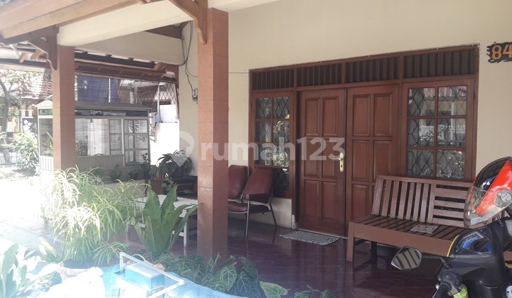 Rumah Dalam Kompleks Di Pejaten Barat Jual BU Cocok Untuk Kantor