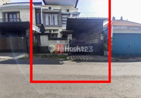 House for rent in a residential area in a strategic location close to public facilities with good access in the Ubung area of North Denpasar. 2