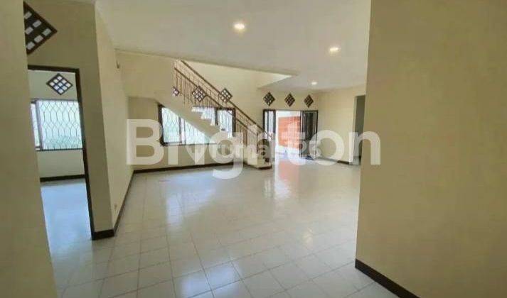 Rumah 2 lantai di kemang pratama 2 aman dan nyaman 1