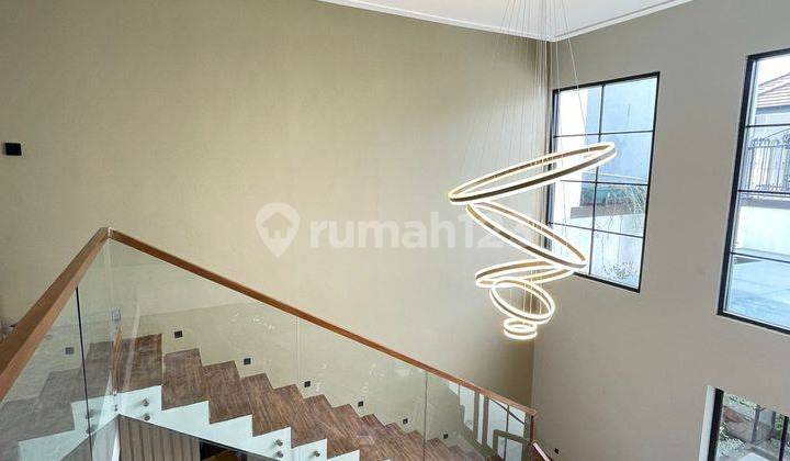 Rumah Minimalis Modern Singgasana Pradana Rumah Minimalis Modern Singgasana Pradana