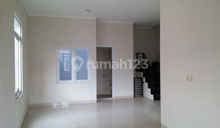 Turun Harga Rumah 2 Lantai Setrawangi Bangunan Baru