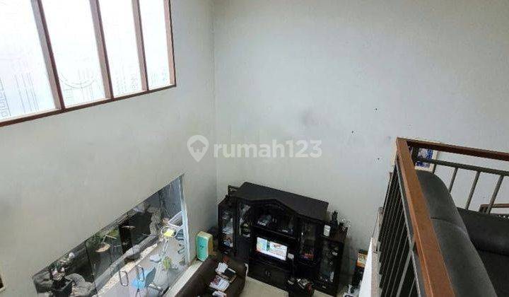 Rumah Semi Furnished di Batununggal, Bandung 1