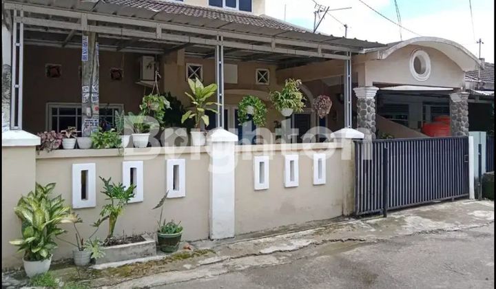 rumah cantik hook