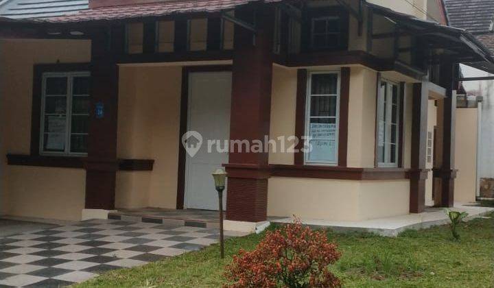 Rumah Sewa Siap Huni bagus Lokasi hoek Kota Wisata 1