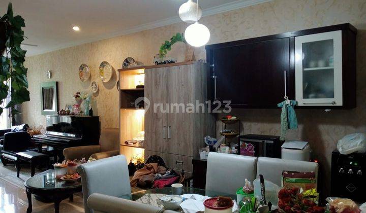 Rumah Asri Semi Furnished di jl Pasir, Bandung 2