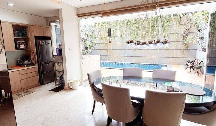 Dijual Townhouse Bagus Siap Huni di Kemang.  2