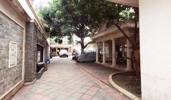 Dijual Kemang Rumah Hitung Tanah. Lokasi Strategis  2