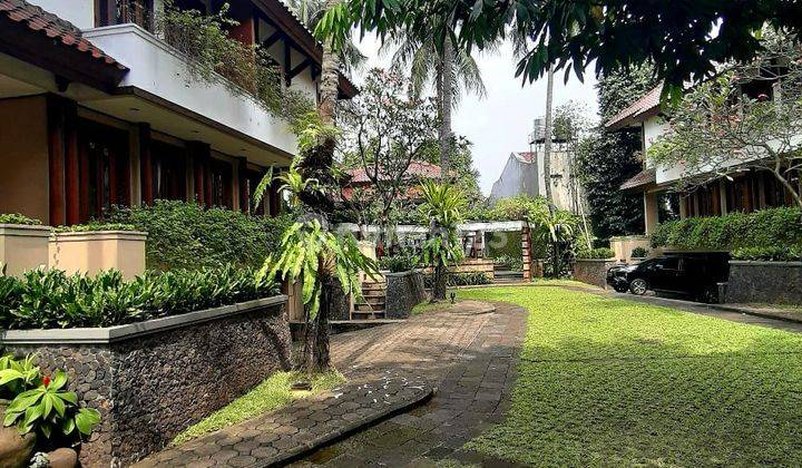 FOR RENT. CIPETE AREA Modern and bright Balinese style townhouse in quiet area of Cipete 1