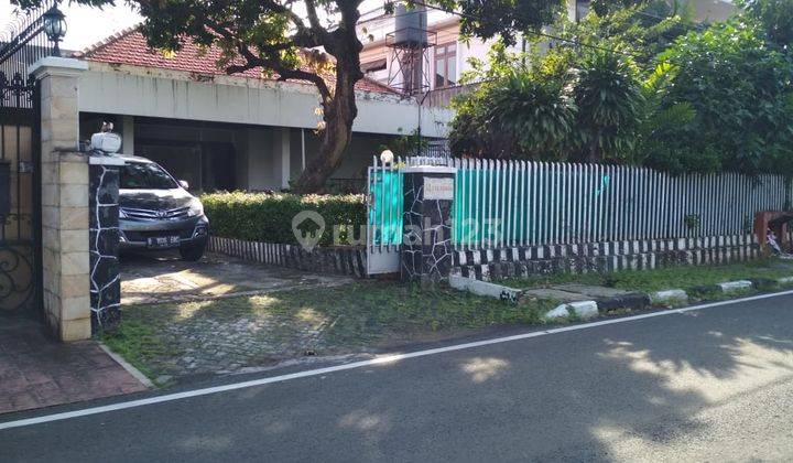 Rumah Menteng murah nego jadi 2