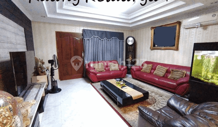 Rumah Luas Dan Strategis Di Pulomas Barat S6674 Rumah Luas Dan Strategis Di Pulomas Barat S6674