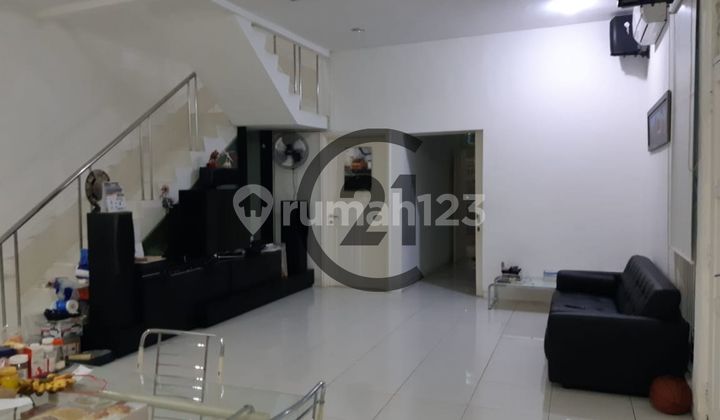 Hook House Strategic Location in Sunter S3002 2