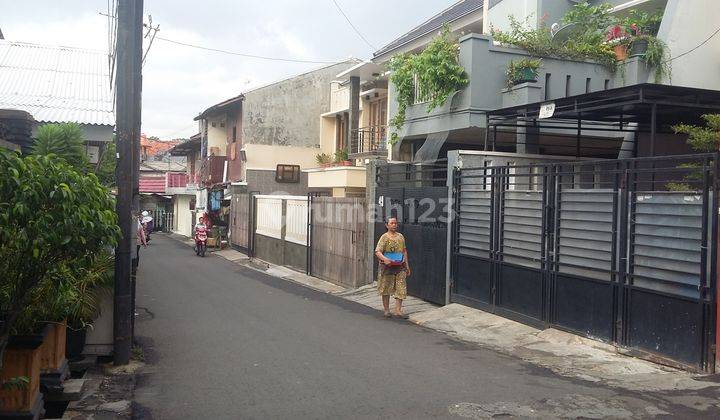 Rumah Dekat Kalibata 100 M2 Akses Strategis 2