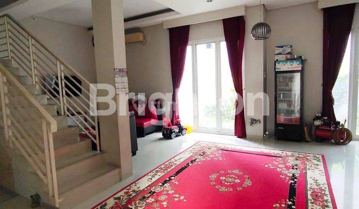 RUMAH MINIMALIS 2 LANTAI SIAP HUNI DI JAKARTA SELATAN 2