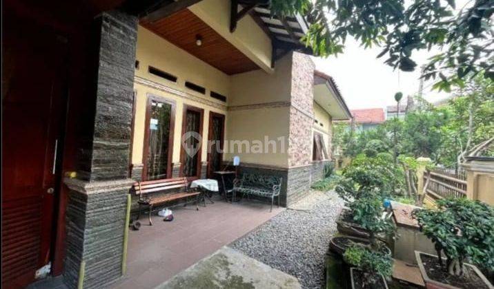 Dijual Rumah Mewah Dan Asri Siap Huni di Batununggal 2