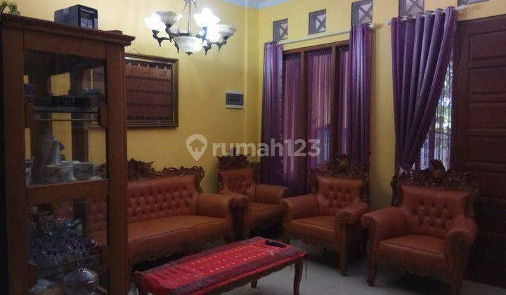 Dijual Rumah Daerah Villa Pamulang Tangerang Selatan 2