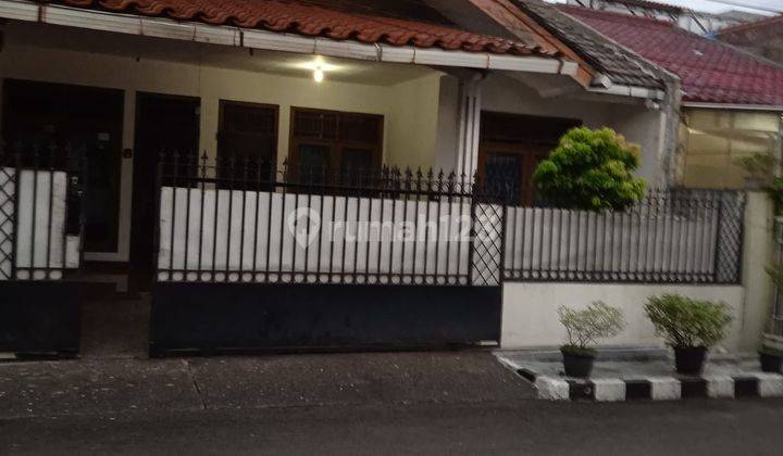 Rumah 2 Kavling Jadi 1 Di Komplek PTB Duren Sawit Jakarta Timur 1