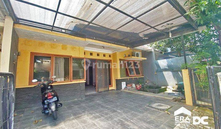 Rumah Cantik Full Renovasi Dekat Bandara di Graha Padma 1