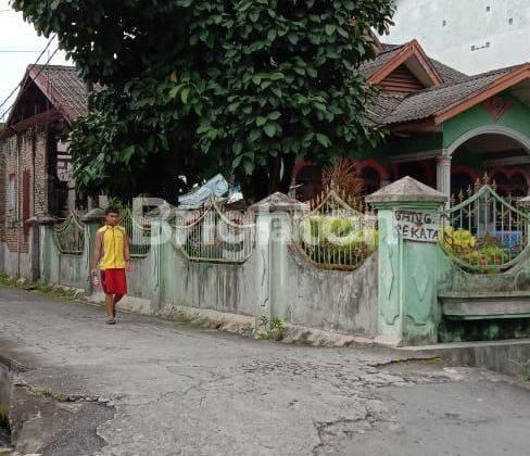 RUMAH KLASIK MURAH DEKAT CITRA GARDEN TRANSMART JAMIN GINTING 1