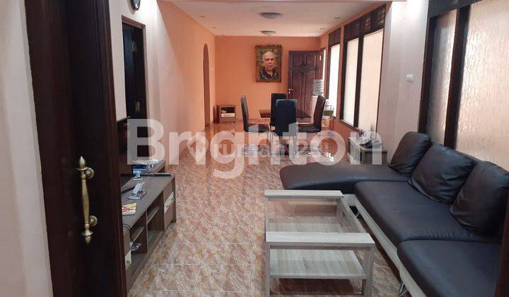 2 RUMAH VILLA EXCLUSIVE DI PUSAT KOTA BANDUNG DEKAT JALAN BRAGA, VETERAN, ASIA AFRIKA DAN ALUN ALUN BANDUNG 1