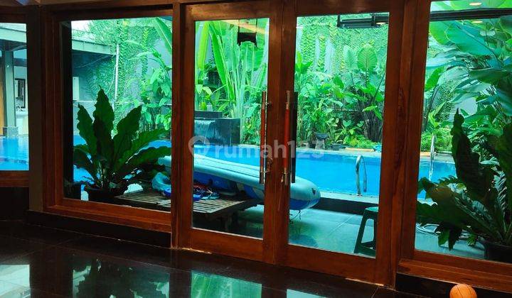 Rumah super besar ada kolam renang di Tebet Jakarta selatan 2