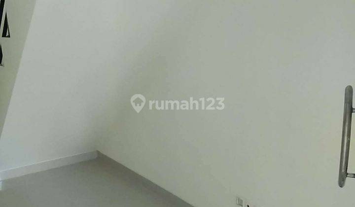 Rumah Dalam Cluster Di Metro Marina Barat Ancol S6172 2