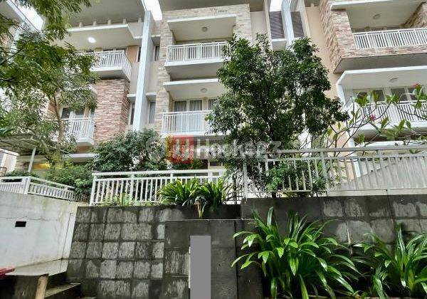 TOWNHOUSE CANTIK DI SHERWOOD RESIDENCE AREA KELAPA GADING 1