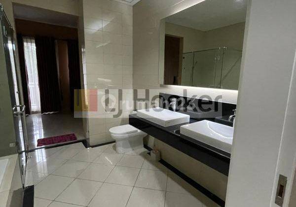 TOWNHOUSE CANTIK DI SHERWOOD RESIDENCE AREA KELAPA GADING 2