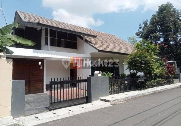 RUMAH HUK DI CEMPAKA PUTIH TIMUR AREA JAKARTA PUSAT 1