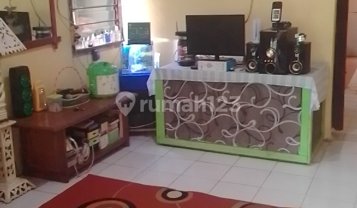 Rumah Lokasi Strategis, Akses Mudah Lokasi di Vila Bintaro Rumah Lokasi Strategis, Akses Mudah Lokasi di Vila Bintaro