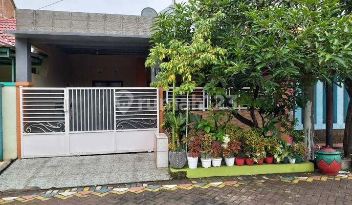 RUMAH GRIYA PERMATA GEDANGAN SIDOARJO RUMAH GRIYA PERMATA GEDANGAN SIDOARJO
