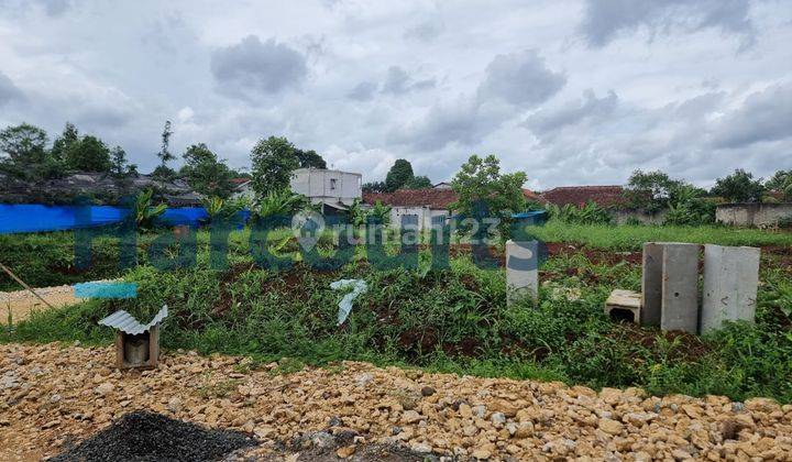 Rumah di Casa De Arana, Telaga Kahuripan Selatan Jakarta (AP) 2