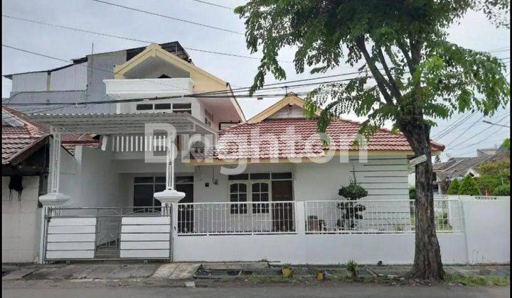 CEPAT RUMAH 1.5 LANTAI NOL JALAN KLAMPIS SEMOLO TIMUR SELANGKAH KE SUPERMARKET HOKKY 1