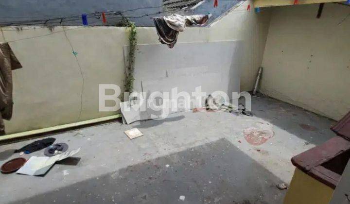 CEPAT RUMAH 1.5 LANTAI NOL JALAN KLAMPIS SEMOLO TIMUR SELANGKAH KE SUPERMARKET HOKKY 2