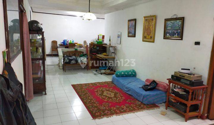 Rumah Bagus Lokasi Strategis di Pejaten Timur S4946 2