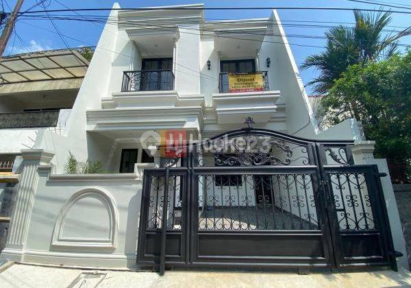 RUMAH SEMI FURNISHED BAGUS DI RAWAMANGUN JAKARTA TIMUR 1