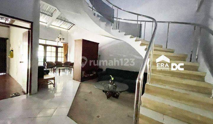 Rumah 2 Lantai Dekat Akpol  2