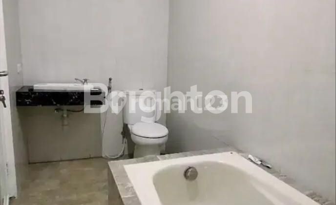 Rumah baru siap huni di Royal Residence 2