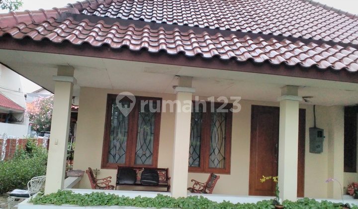 Rumah di lokasi premium Jl. Tebet Raya, Jakarta- Selatan