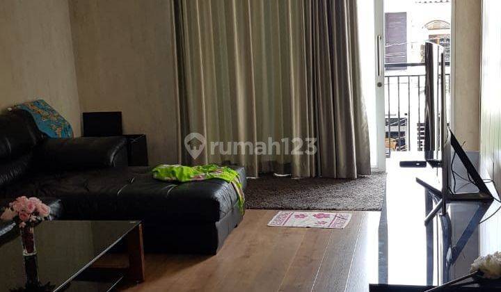 Rumah full renovasi 3½ lantai Jl. Taman Sari X, Jakarta 2