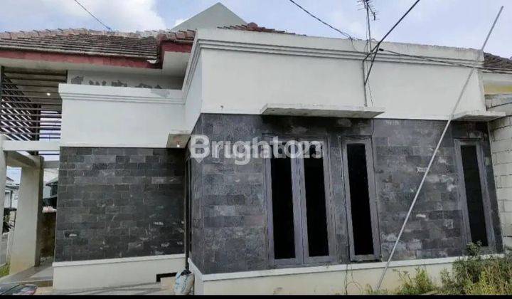 DI JUAL CEPAT RUMAH SATU LANTAI DI KAWASAN PERUMAHAN D'RATU REGENCY 1