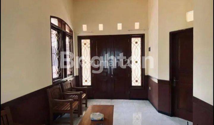 DI JUAL CEPAT RUMAH RASA VILLA DI KAWASAN PERUMAHAN BLIMBING 1