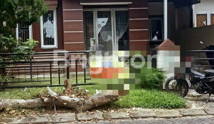 RUMAH DUA LANTAI DI KAWASAN PERUMAHAN BALIKPAPAN BARU 1