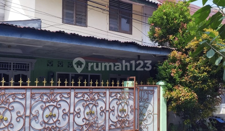 Rumah Lama Masih Layak Huni di Cempaka Putih,Jakarta Pusat
