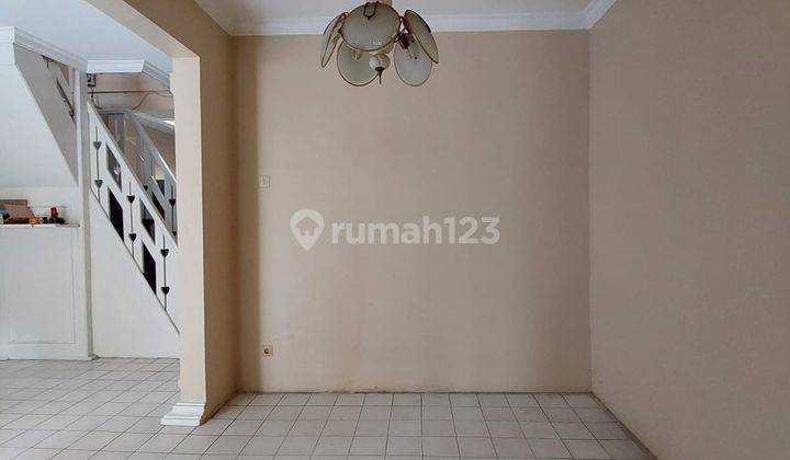 Rumah cantik bagus siap huni di Bintaro 2