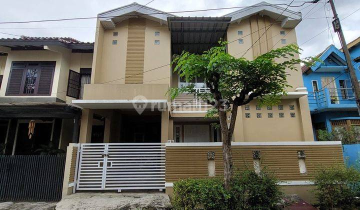 Rumah cantik bagus siap huni di Bintaro 1